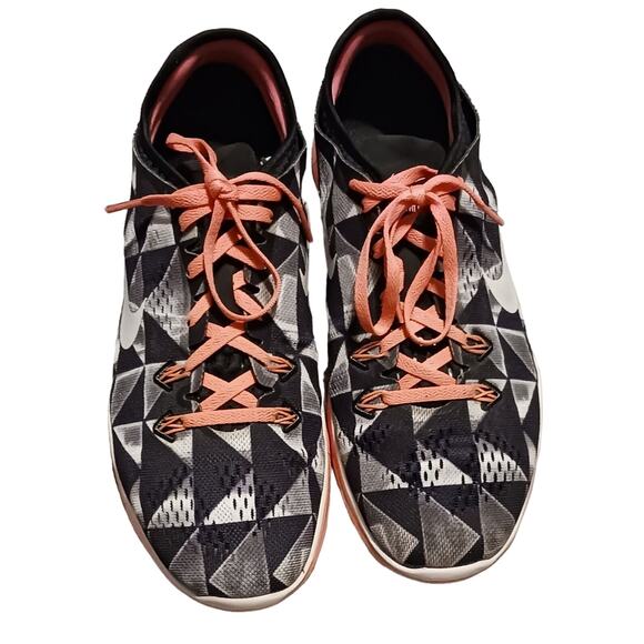 Nike Womens Free 5.0 Trainer Fit Black White Pink Running Shoes Size 10 EUC - Picture 2 of 9